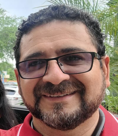 Carlos F Alegre